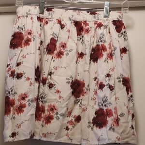 American Eagles Floral mini skirt